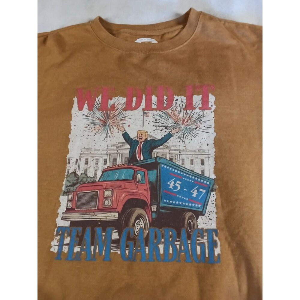 I Love My Freedom Team Garbage Brown Sweatshirt 2X Cotton Poly Blend Trump